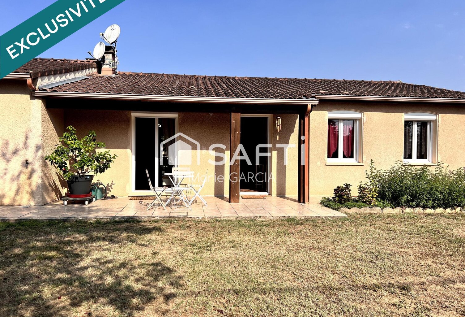 Maison de plain-pied 103 m²  4 chambres  Terrain 2 000 m²  Garages & ateliers — photo 1