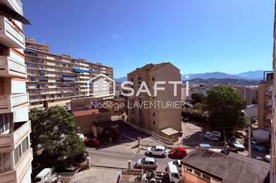 Appartement 3 pièces 230000 €