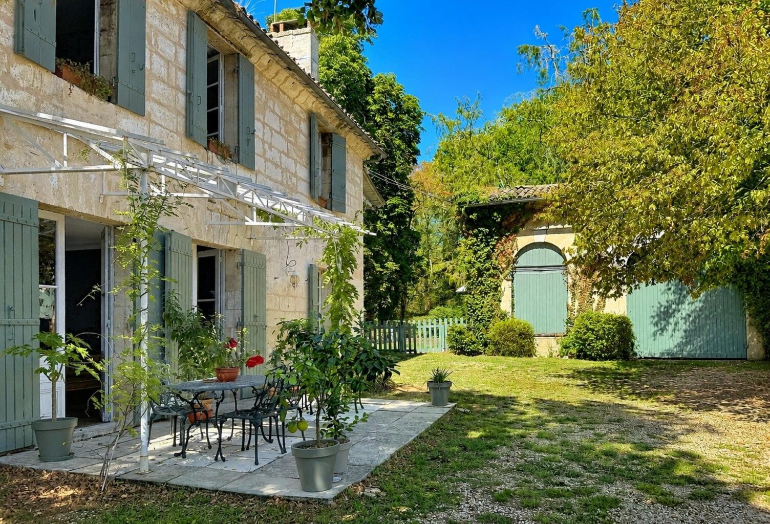 Maison de maître de 1830 au charme préservé — photo 1