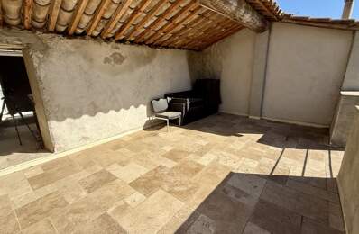 Maison avec Terrasse — photo du bien