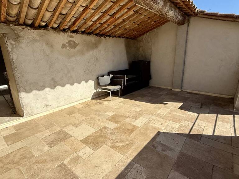 Maison avec Terrasse — photo 1