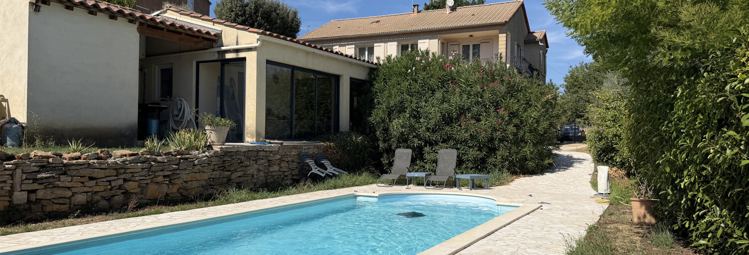 Maison 9 Pièces 180 m² à vendre à Laudun-l'Ardoise (30290)