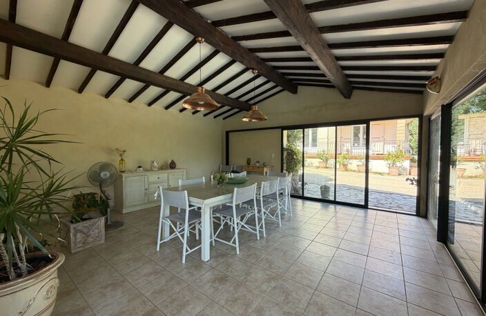 Maison familiale avec appartement indépendant, piscine et po — photo 2