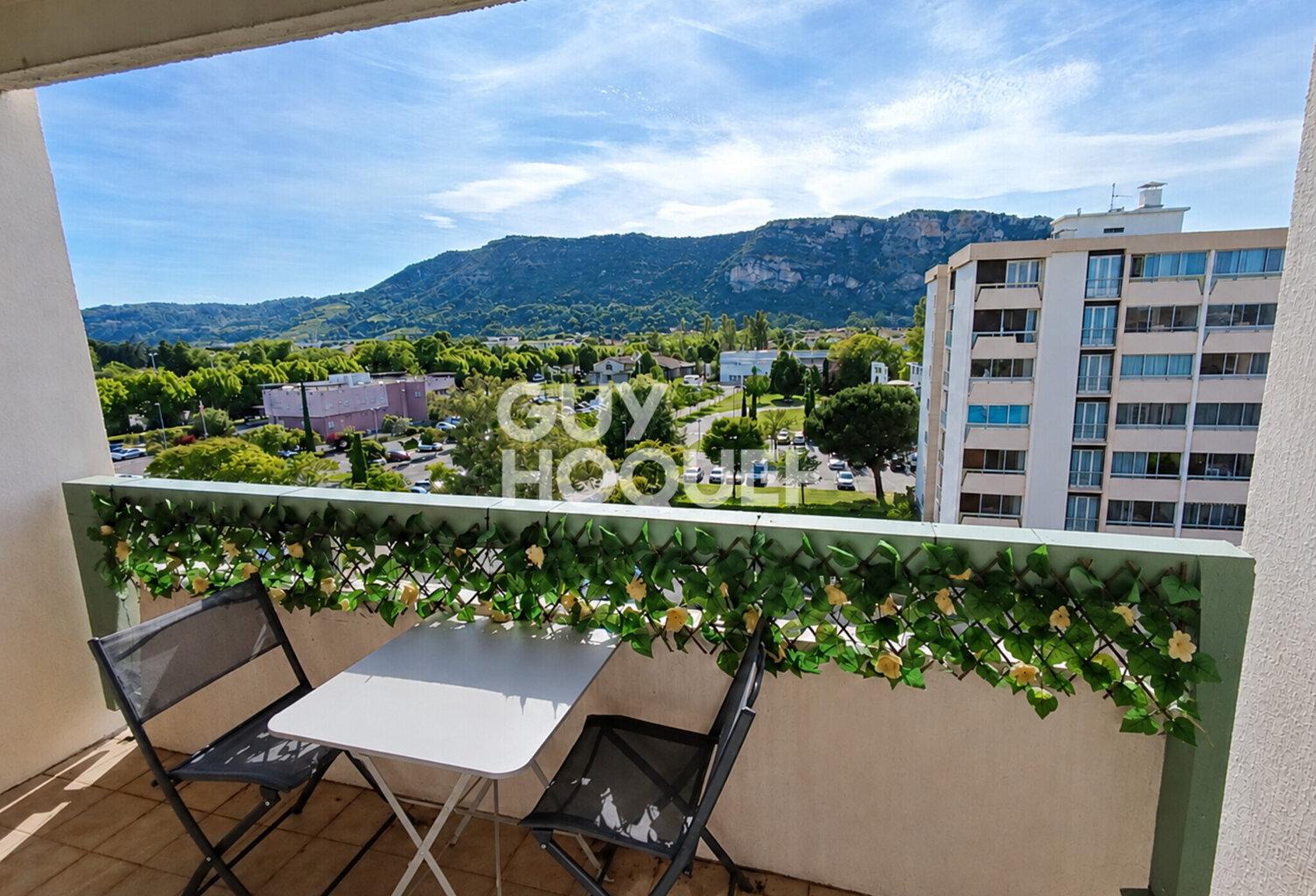 appartement — photo 1