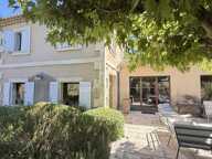 A FONTVIEILLE, en collines, Maison avec 5 chambres et piscine... — photo 3
