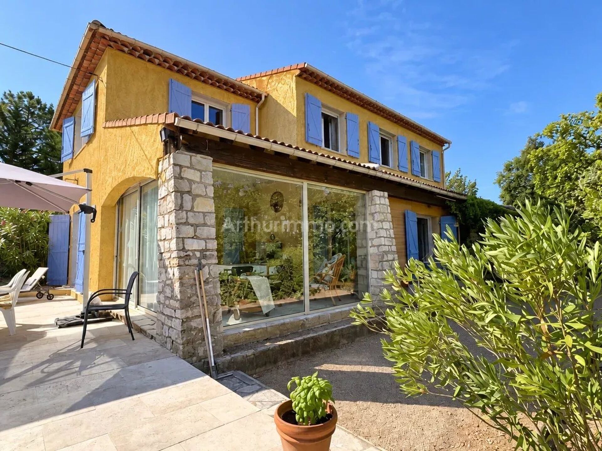 Maison 6 pièces 218 m² · à Vidauban · 218 m² · 624 000 €