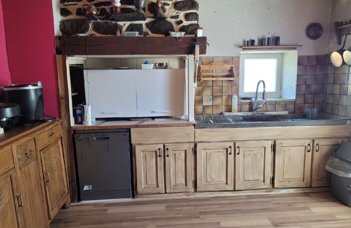 Vente maison 6 pièces 117 m² Bagnols (63810) — photo 3