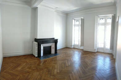 Appartement 4 pièces 1743 €