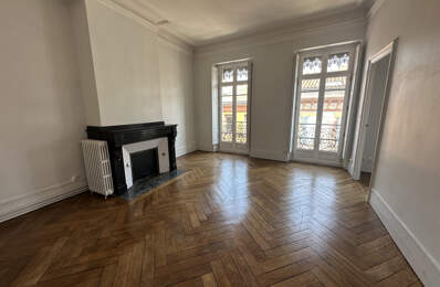 SAINT-AUBIN - T4/5 de 114m2 - 1690 EUR — photo du bien