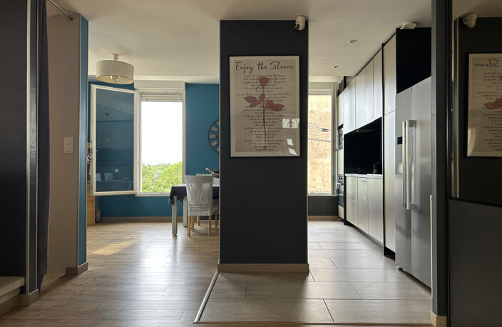 Maison de village - 151 m2 - 4 pièces — photo 2