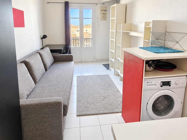 Dépt Hérault (34), à vendre MONTPELLIER Studio Comédie. — photo 1