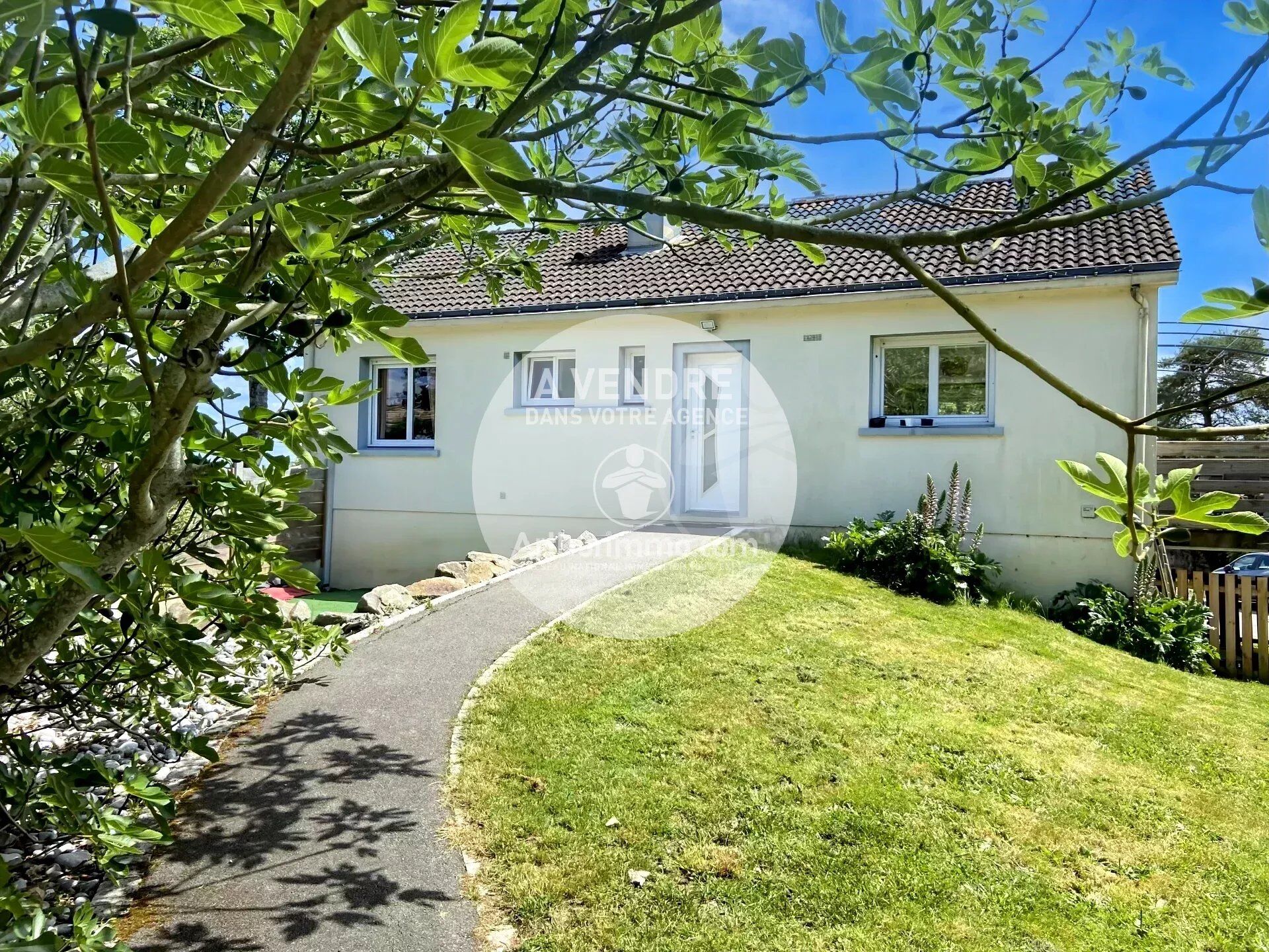 Maison 6 pièces 110 m² · à Pornic · 110 m² · 1 350 €/mois