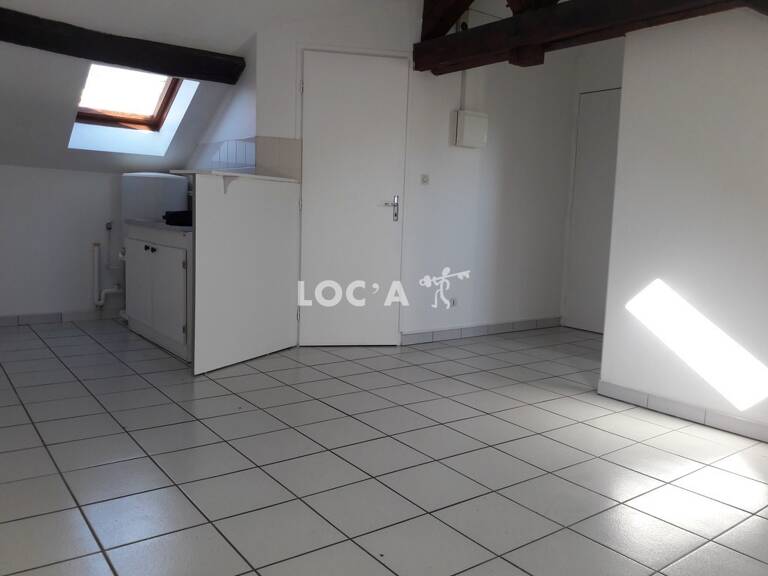 A SAISIR - Appartement F2 — photo 1