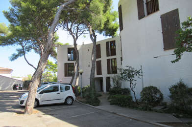 Appartement 3 pièces 1060 €