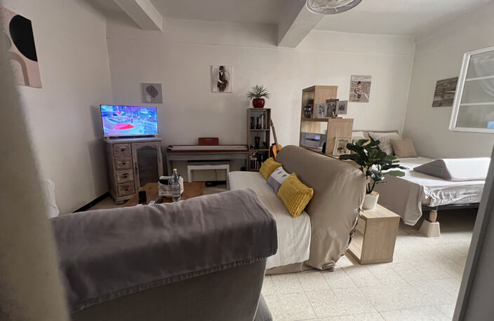 VENTE IMMEUBLE DE RAPPORT LA VALETTE DU VAR ( 83160 ) AVEC R — photo 3
