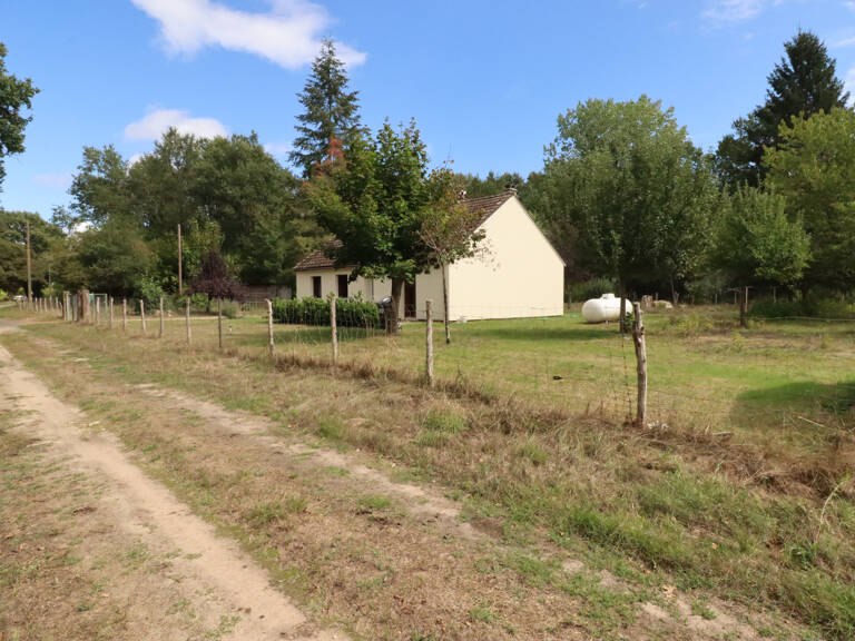 Pavillon plain pied dans un cadre calme et verdoyant — photo 1