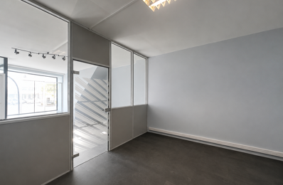 LOCAL PROFESSIONNEL DE 55 m2 EN REZ-DE-CHAUSSÉE AVEC ENTRÉE — photo du bien