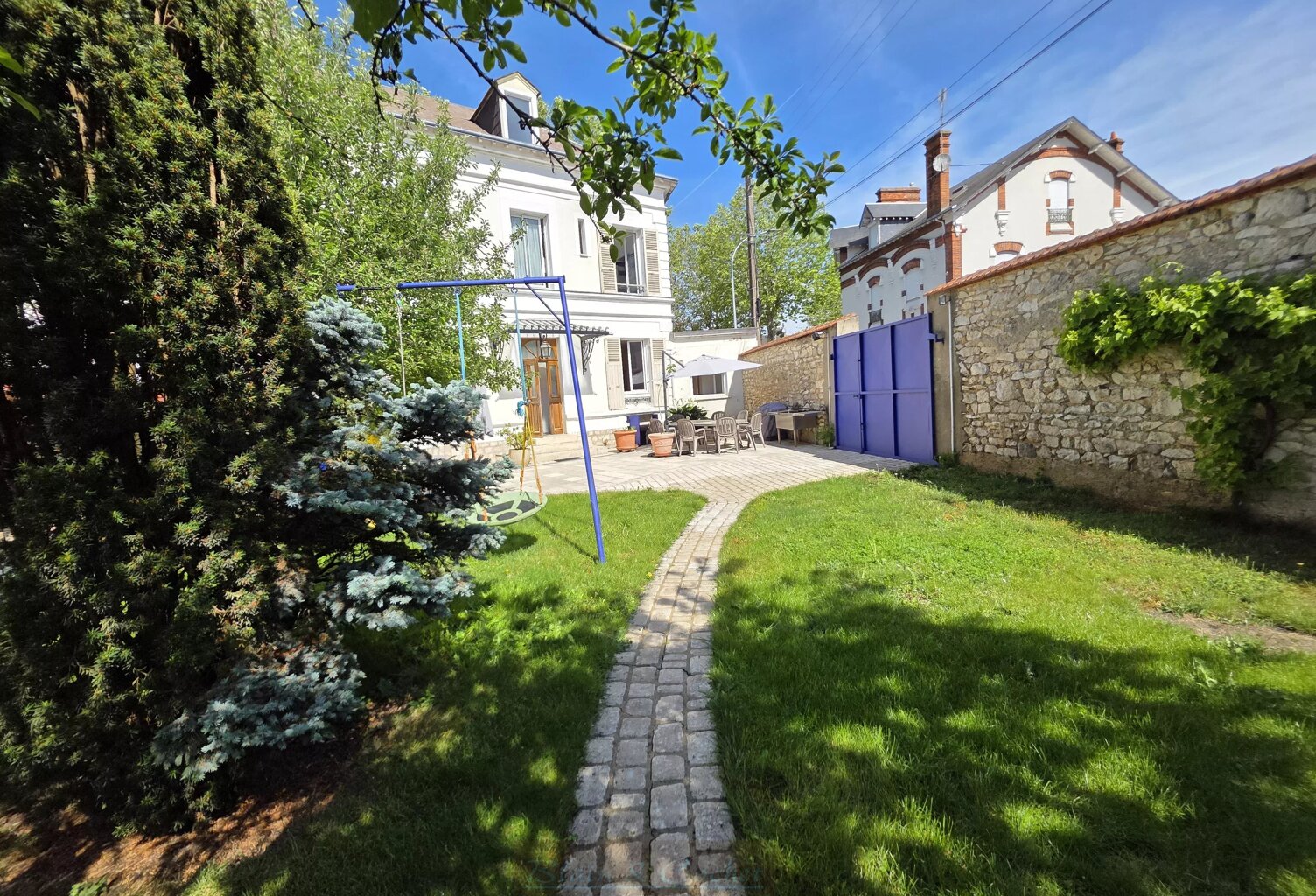 Maison de caractère de 172 m² — Gare et commerces à pied — photo 1