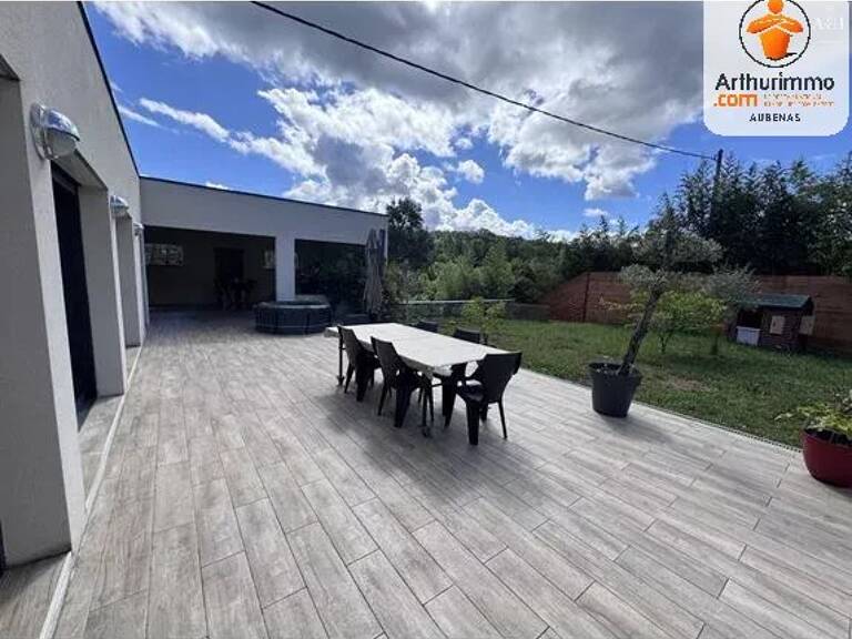 Maison 5 pièces 188 m² — photo 1