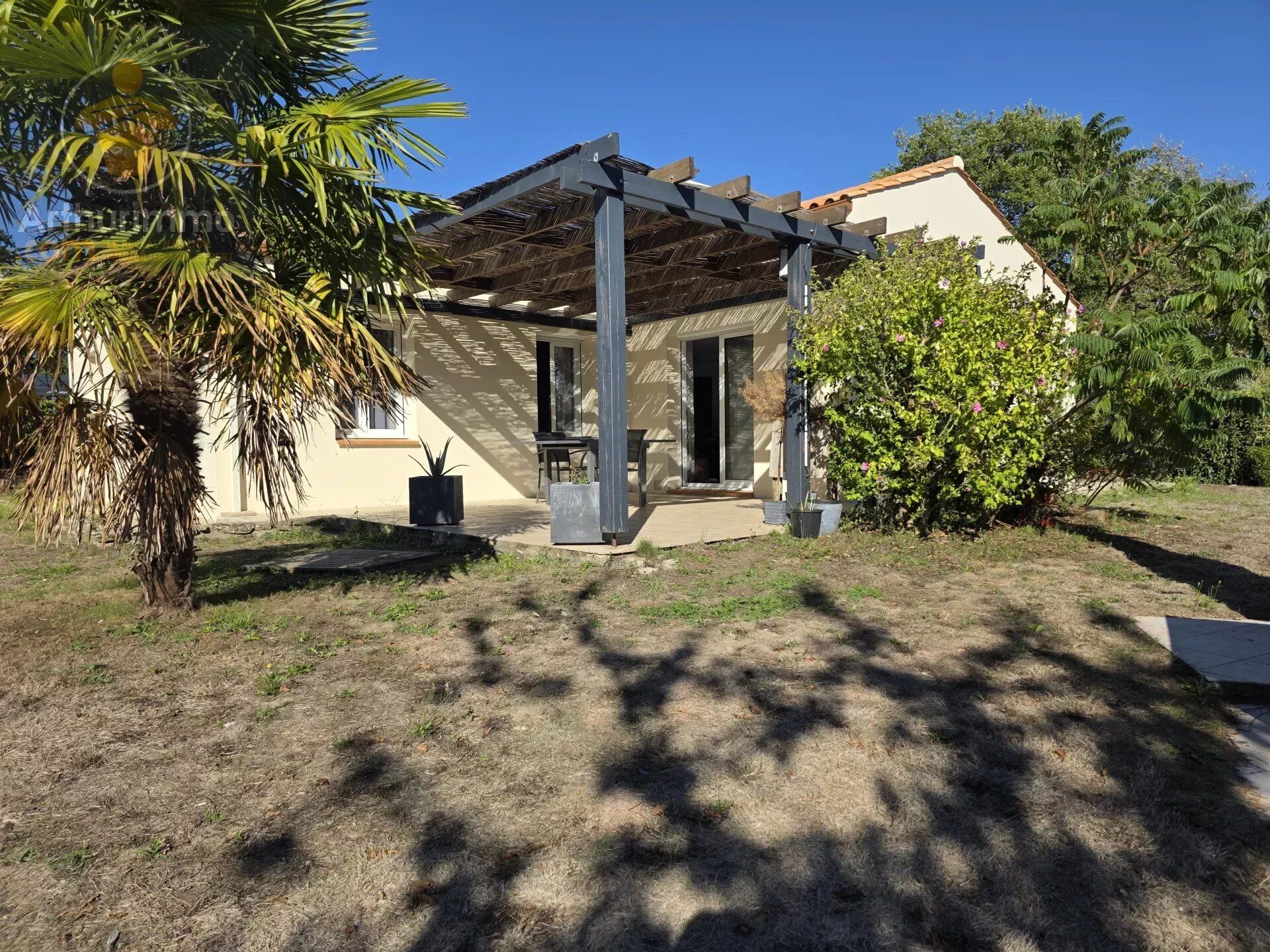 Maison 5 pièces 108 m² · à Saint-Étienne-de-Mer-Morte · 108 m² · 252 800 €
