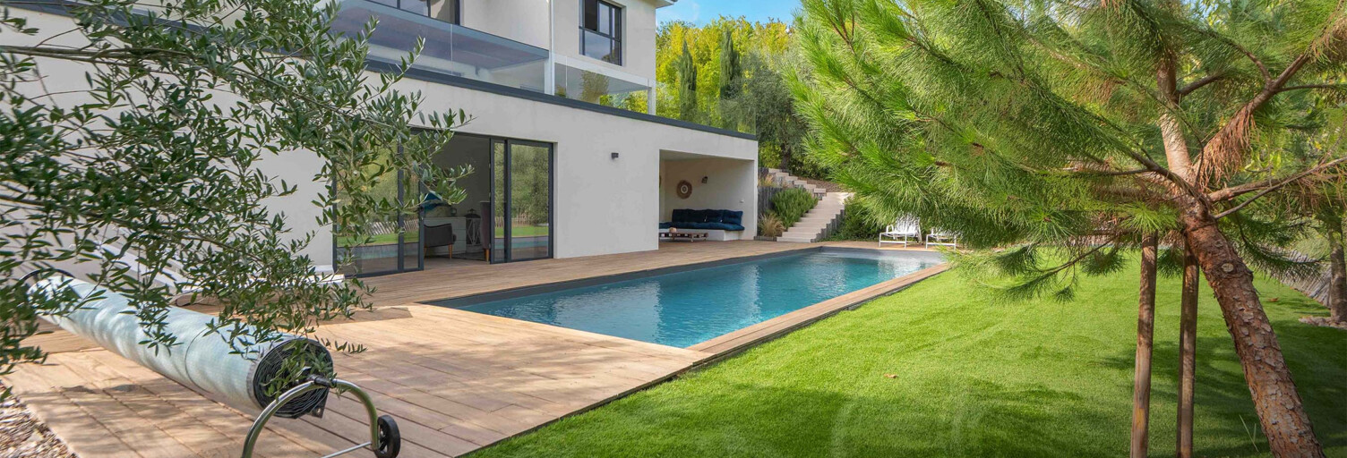 Maison 5 Pièces 216 m² à vendre à Carignan-de-Bordeaux (33360)