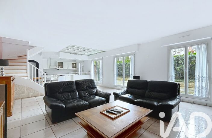 Vente Appartement 5 pièces — photo 2