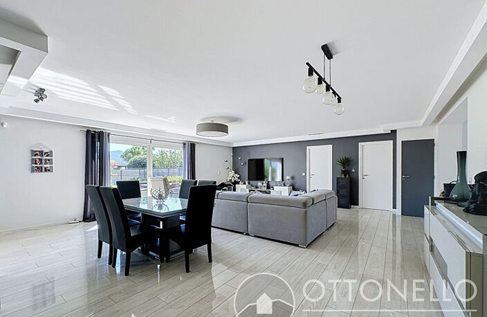 Maison Roquebrune Sur Argens 4 pièces 135 m2 sur un terrain de 900 m2 — photo 2