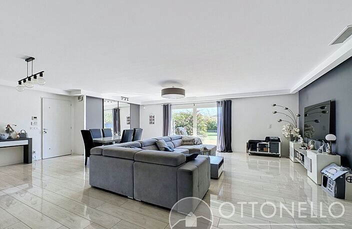 Maison Roquebrune Sur Argens 4 pièces 135 m2 sur un terrain de 900 m2 — photo 4