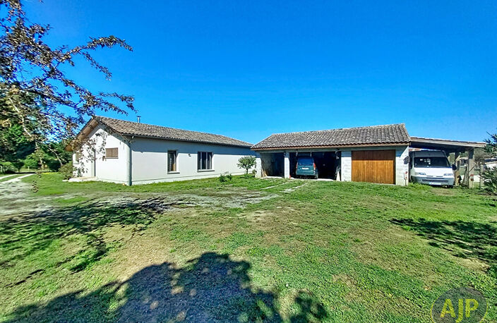 Maison d'environ 140m² - 3 chambres sur Lesparre-Médoc ! — photo 4