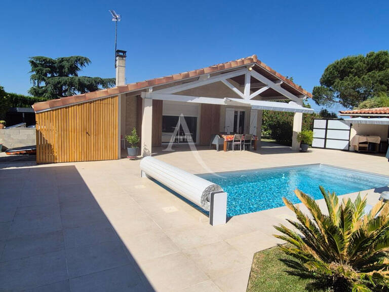 Maison 4 pièces de 118 m2 sur une parcelle de 1420 m² avec piscine chauffée — photo 1
