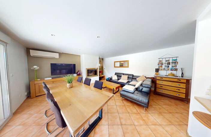 Maison 4 pièces de 118 m2 sur une parcelle de 1420 m² avec piscine chauffée — photo 4