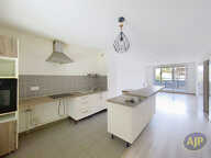Appartement T3 avec balcon  et parking — photo 2