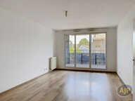 Appartement T3 avec balcon  et parking — photo 3