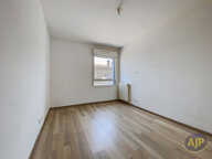 Appartement T3 avec balcon  et parking — photo 4