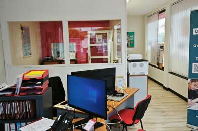 Commerce 3 pièces 117500 €