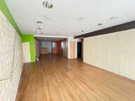 Local commercial Voiron 2 pièce(s) 110.25m² de surface utile — photo 2