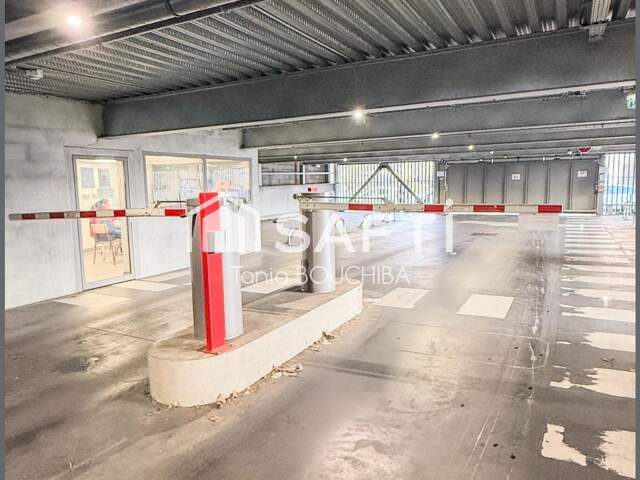 Emplacement de stationnement premium à Bègles — photo du bien