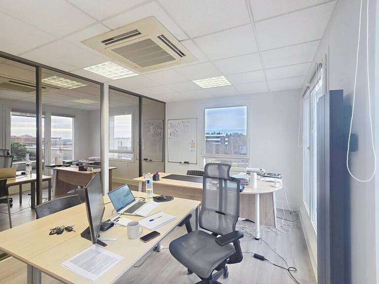 TOISON D'OR Bureaux loués - rentabilité 6.26 % — photo 1