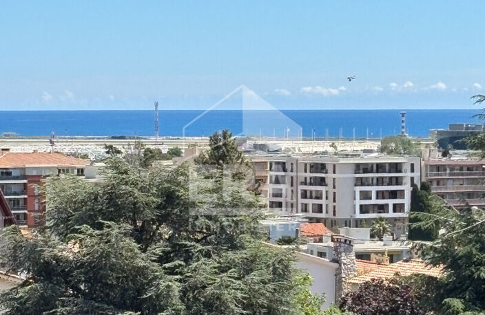 TZANCK Beau T2 en Dernier étage avec vue mer — photo 3