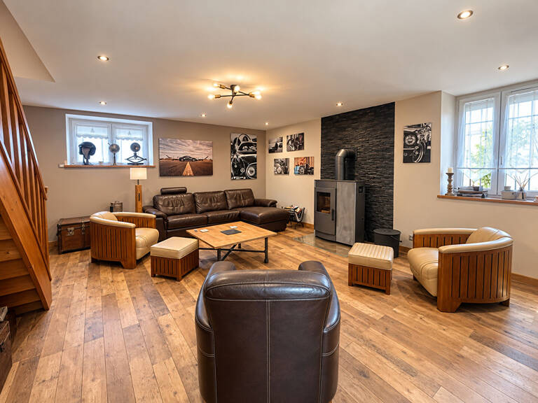 Brenouille - Maison en pierre avec charme et volumes — photo 1