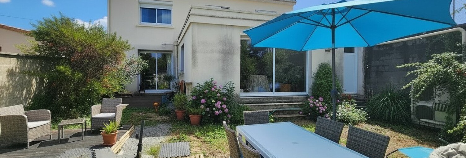 Maison 7 Pièces 161 m² à vendre à Gond-Pontouvre (16160)