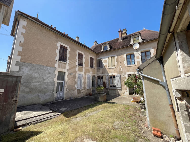 Maison Chablis 12 pièce(s) 320 m2 — photo 1