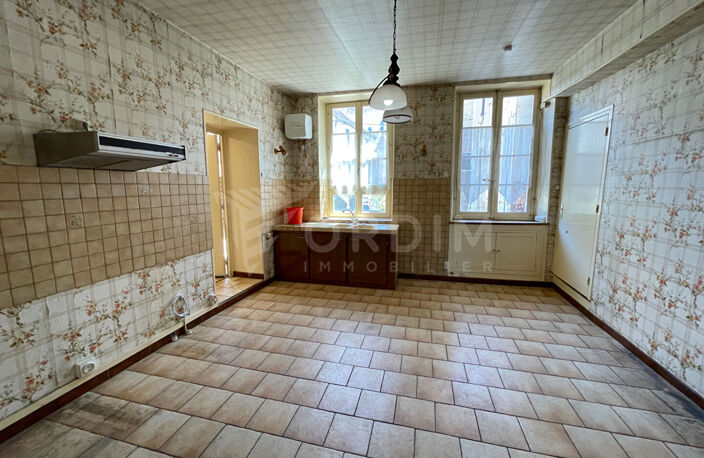 Maison Chablis 12 pièce(s) 320 m2 — photo 2