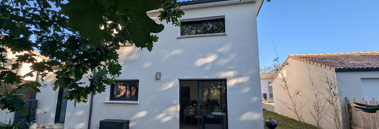 Maison 5 Pièces 104 m² à vendre à Gorges (44190)