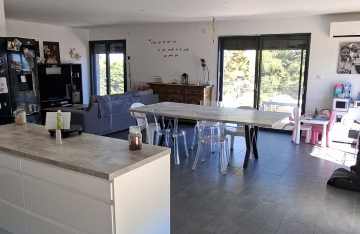 Vente Maison/villa 5 pièces — photo 3