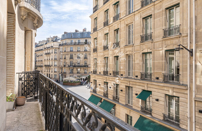 Appartement  Trocadéro 7 pièce(s) 213 m2 — photo 2