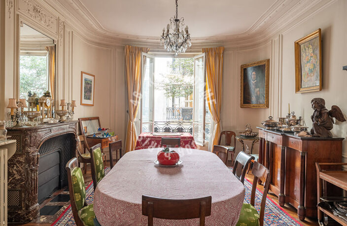 Appartement  Trocadéro 7 pièce(s) 213 m2 — photo 4