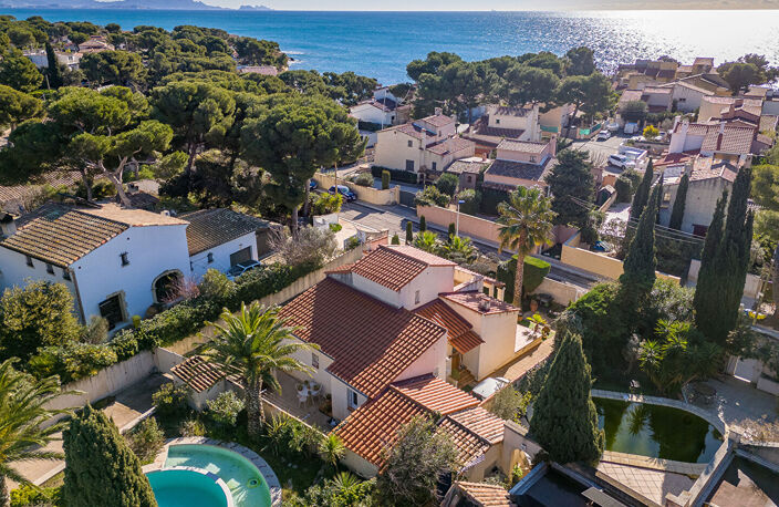 Proche mer et au calme Maison à vendre Sausset Les Pins 4 pièces112 m2 avec garage — photo 2