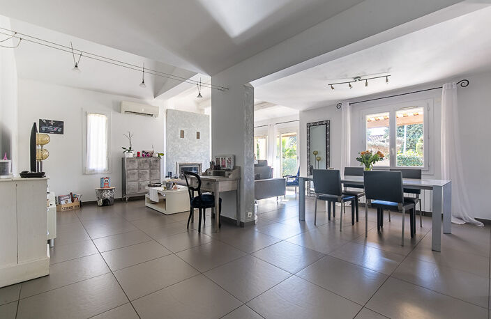 Proche mer et au calme Maison à vendre Sausset Les Pins 4 pièces112 m2 avec garage — photo 3