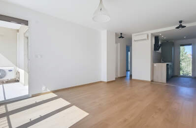 FREJUS T3 BELLE RENOVATION PARKING CAVE — photo du bien